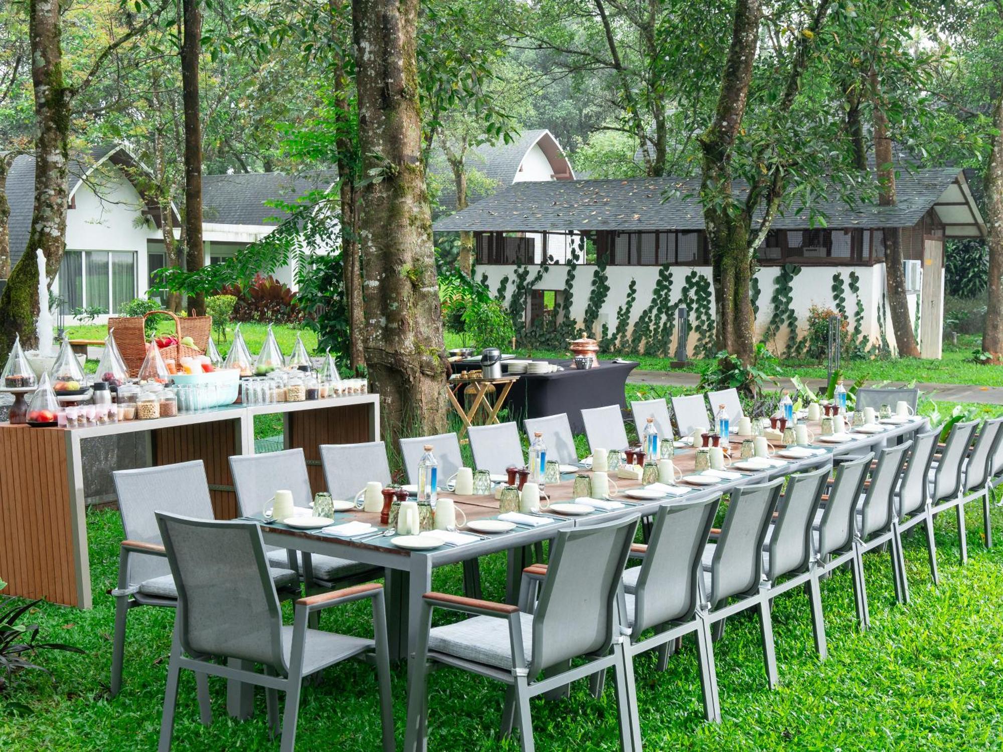 Coorg Marriott Resort & Spa Madikeri Exterior foto